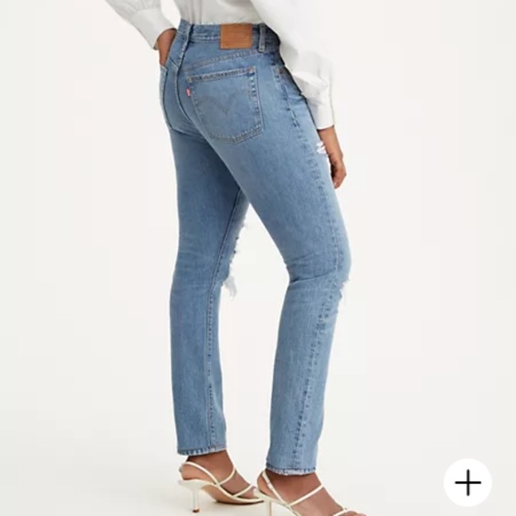 Levi 501 size 28 by 28 - Picture 2 of 5